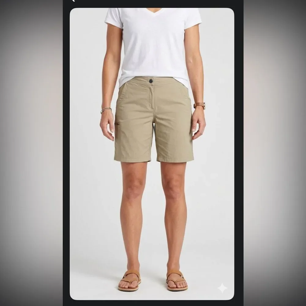 L.L. Bean tan Women's Water-Repellent Comfort Trail Shorts, Mid-Rise size 8.